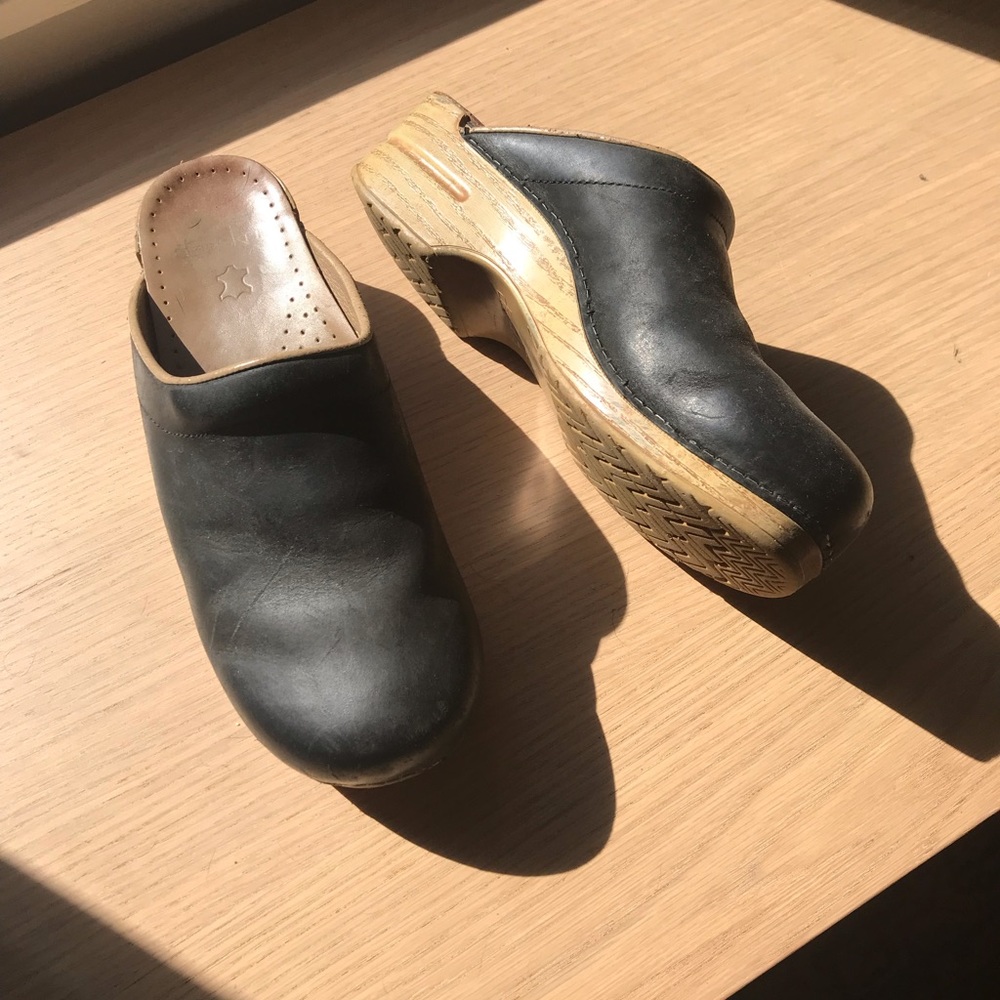 Dansko Sonya open back clog